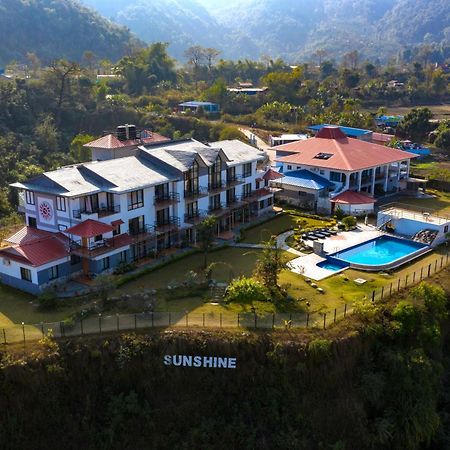 Sunshine Resort Pokhara Exteriör bild